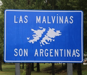 A not so gentle reminder - Las Malvenas sign
