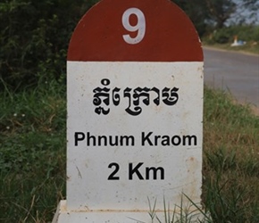 Phnum Kraom mileage sign