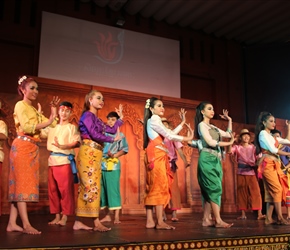 End dance dance in Phnom Pehn