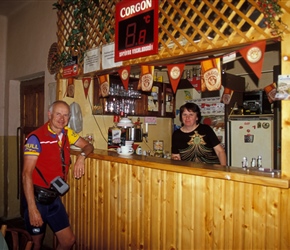 John and landlady in a bar in Gocovo