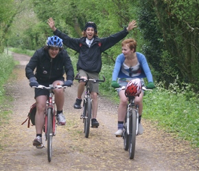 Gabriel, Dan and Eleanor on cycleway
