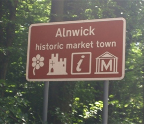 Into Alnwick