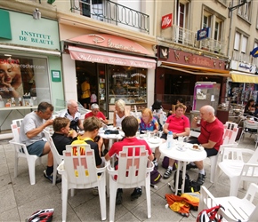 Cafe stop in Coutances at the salon de The
