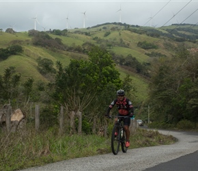 Esteban climbing to Monteverde