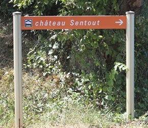 Chateau Sentout sign