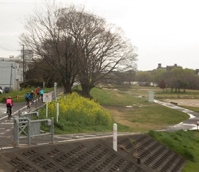 A cyclepath was to great us running along the Katsura River