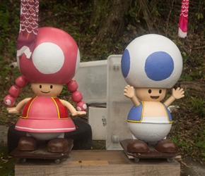 Toadette and Toad cheer us past