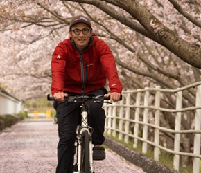 Ken cycles the Blossom in Omishimafuji Park