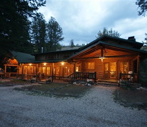 Shoshone Lodge at night