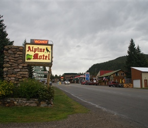 Alpine Motel Sign. It was getting dusky by this time and this was a welcome sight