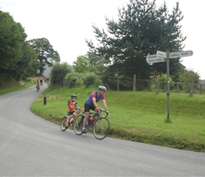 Finlay and Roddy round the bend at Eyton
